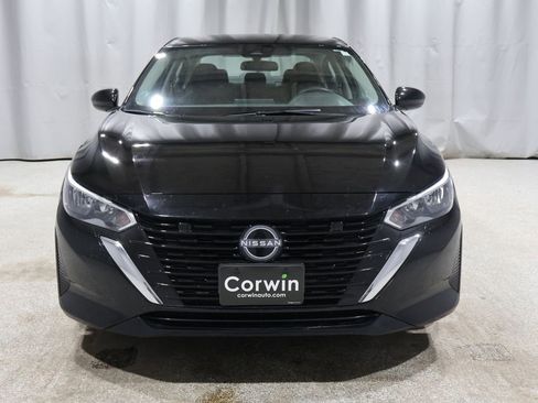 Used 2024 Nissan Sentra S image 7