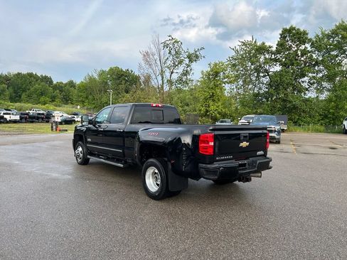 Used 2019 Chevrolet Silverado 3500 High Country w/ Duramax Plus Package AWD/4WD image 5
