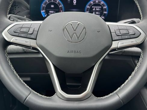 Certified 2025 Volkswagen Tiguan S AWD/4WD image 37