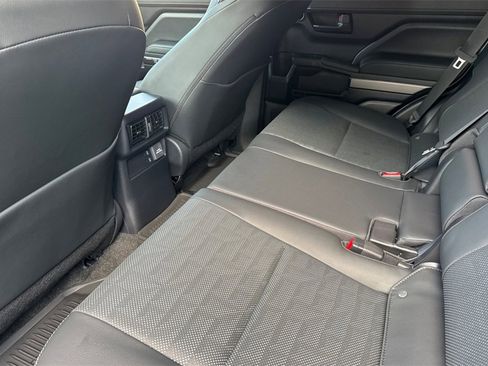 Used 2025 Toyota 4Runner TRD Off-Road Premium image 13