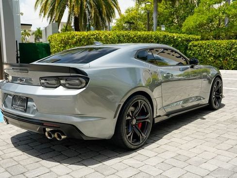 Used 2023 Chevrolet Camaro SS RWD image 27
