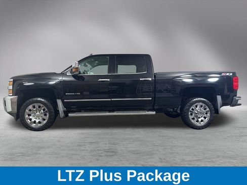 Used 2017 Chevrolet Silverado 2500 LTZ w/ Duramax Plus Package AWD/4WD image 7