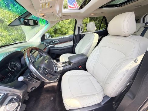 Used 2016 Ford Explorer Platinum AWD/4WD image 31