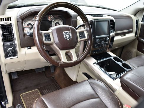 Used 2014 RAM 2500 Longhorn image 21