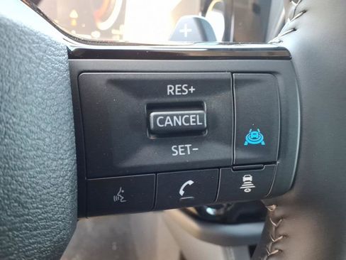 New 2026 Nissan Pathfinder SL image 21