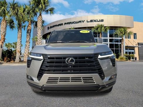 Used 2024 Lexus GX 550 w/ Accessory Package (Z1) image 10