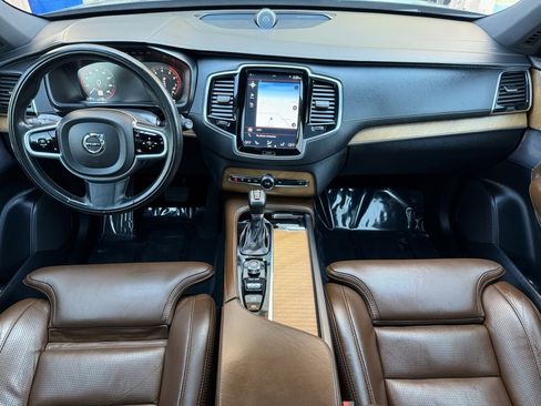 Used 2018 Volvo XC90 T6 Inscription w/ Convenience Package image 25