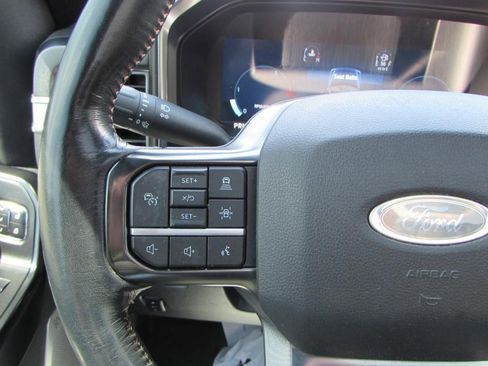 Used 2024 Ford F350 Platinum w/ Tremor Off-Road Package image 21