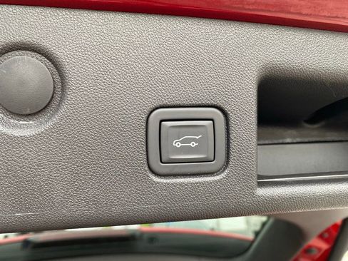 Used 2024 Chevrolet Equinox RS w/ RS Leather Package AWD/4WD image 29