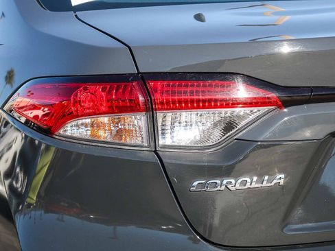 Certified 2023 Toyota Corolla LE image 8