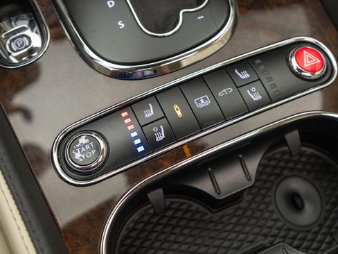 Used 2017 Bentley Flying Spur W12 AWD/4WD image 29