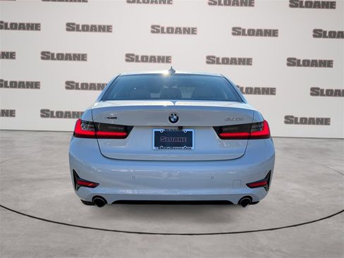 Used 2020 BMW 330i xDrive Sedan w/ Premium Package image 4