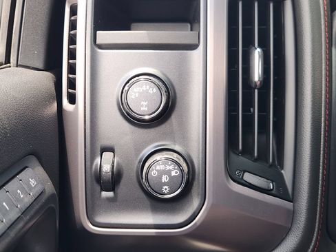 Used 2018 GMC Sierra 1500 SLT w/ All Terrain Package AWD/4WD image 23