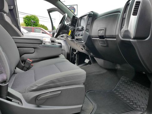 Used 2017 Chevrolet Silverado 1500 LT w/ LPO, Black Pack image 12