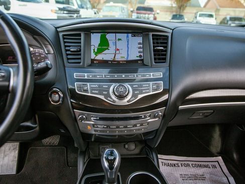 Used 2019 INFINITI QX60 Luxe w/ Essential Package image 16