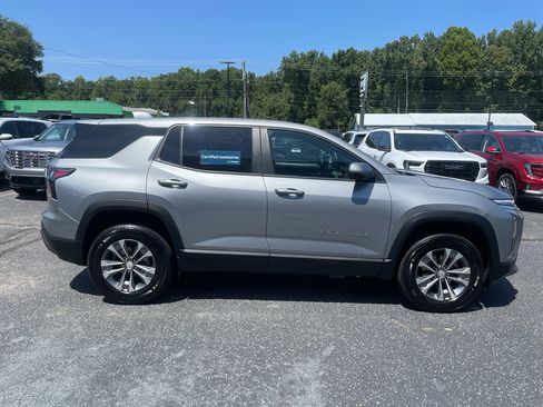Certified 2026 Chevrolet Equinox LT w/ Convenience Package II FWD image 2