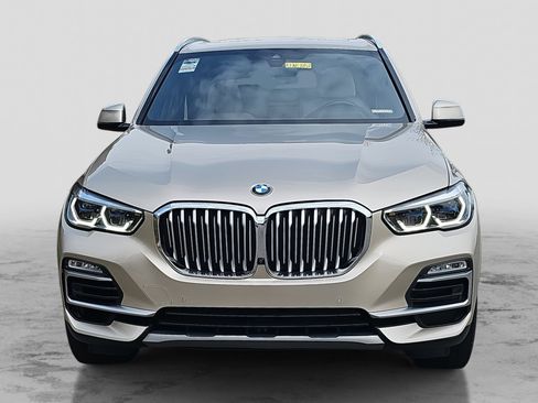 Used 2019 BMW X5 xDrive50i w/ Executive Package image 2