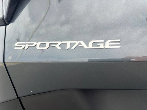 Used 2026 Kia Sportage LX FWD image 22