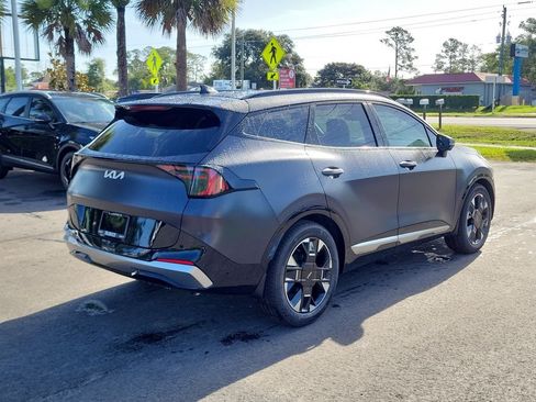 New 2026 Kia Sportage SX FWD image 6