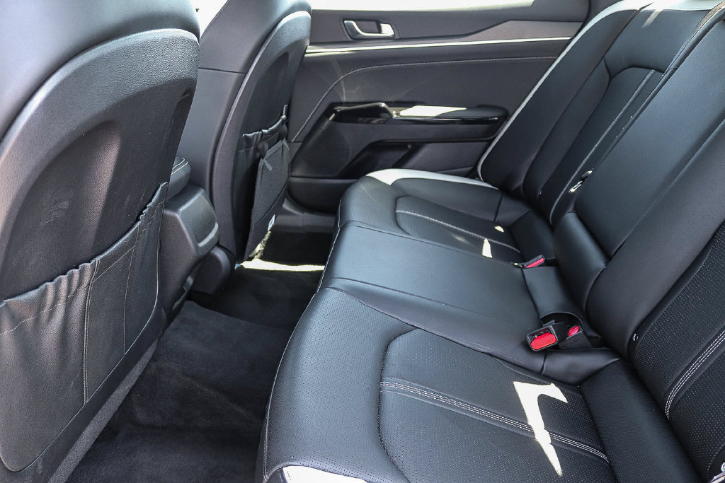 Certified 2025 Kia K5 GT-Line w/ GT-Line Premium Package FWD image 18
