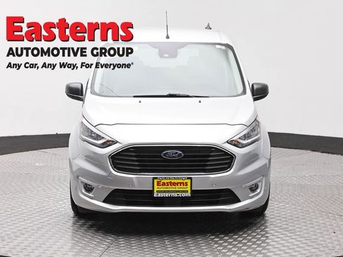 Used 2022 Ford Transit Connect XLT FWD image 2