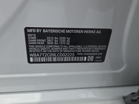 Used 2020 BMW 740i w/ M Sport Package RWD image 21