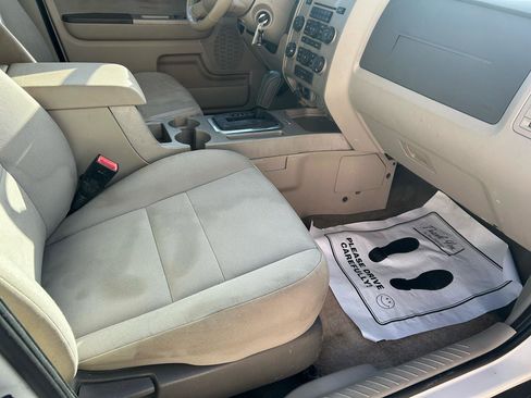 Used 2012 Ford Escape XLT image 12