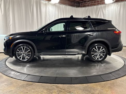 Certified 2025 INFINITI QX60 Luxe w/ Black Edition AWD/4WD image 6
