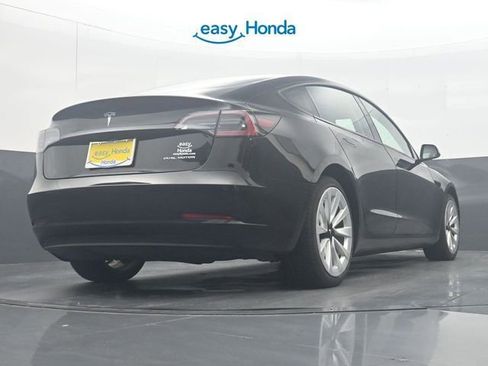 Used 2022 Tesla Model 3 Long Range AWD/4WD image 31