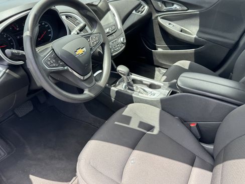 Used 2023 Chevrolet Malibu LT FWD image 12