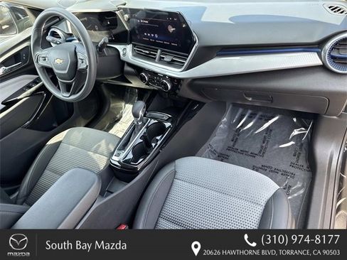 Used 2024 Chevrolet Trax LT image 23