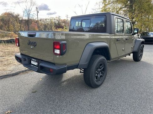 New 2026 Jeep Gladiator Sport AWD/4WD image 8