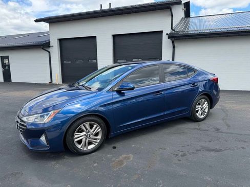 Used 2019 Hyundai Elantra SEL FWD image 2