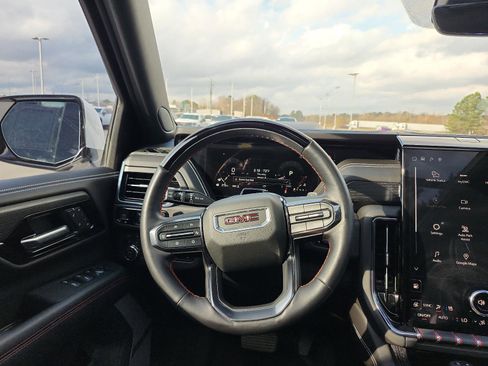 Certified 2025 GMC Yukon AT4 Ultimate w/ LPO, Floor Liner Package image 17