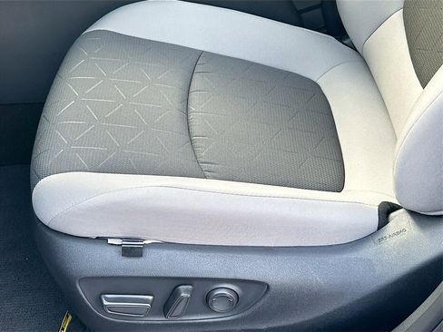 New 2025 Toyota RAV4 XLE image 18