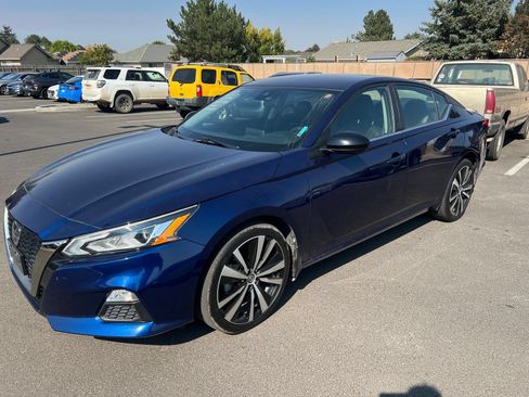 Used 2022 Nissan Altima 2.5 SR AWD/4WD image 31