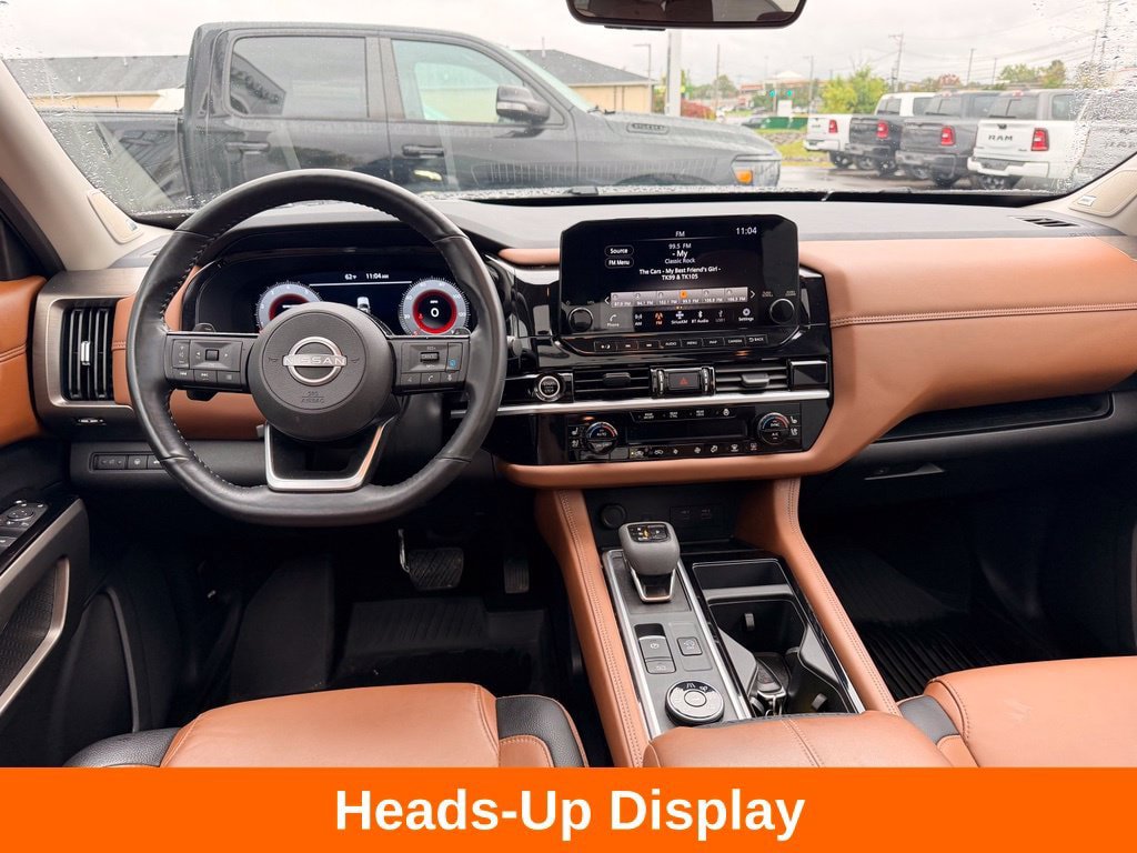 Used 2024 Nissan Pathfinder Platinum AWD/4WD image 7