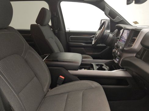 Used 2019 RAM 1500 Big Horn AWD/4WD image 21