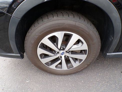 Used 2020 Subaru Outback Premium image 24