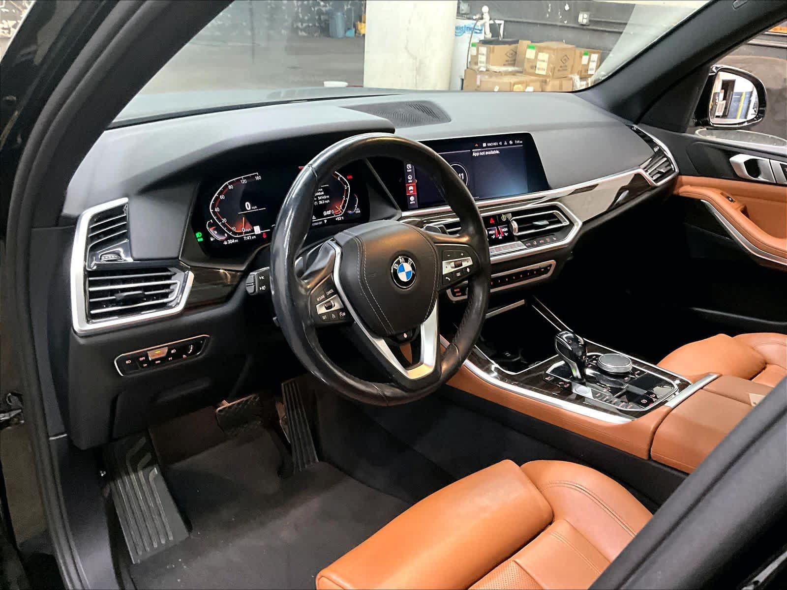 Used 2019 BMW X5 xDrive40i w/ Convenience Package AWD/4WD image 16