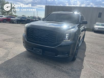 Used 2019 GMC Yukon XL SLT w/ Graphite Performance Edition