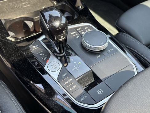 Used 2024 BMW X3 sDrive30i w/ Premium Package image 26