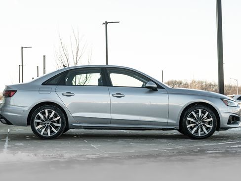 Certified 2022 Audi A4 2.0T Prestige image 3