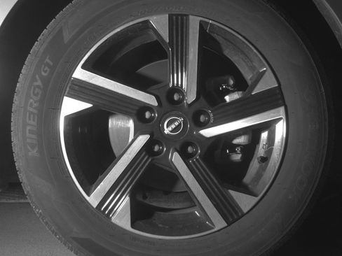 Used 2025 Nissan Sentra SV image 10