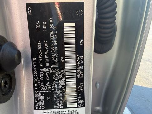 Certified 2021 Toyota 4Runner SR5 image 3