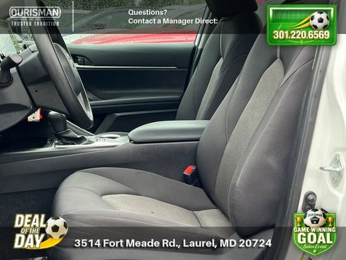 Used 2024 Toyota Camry LE FWD image 6