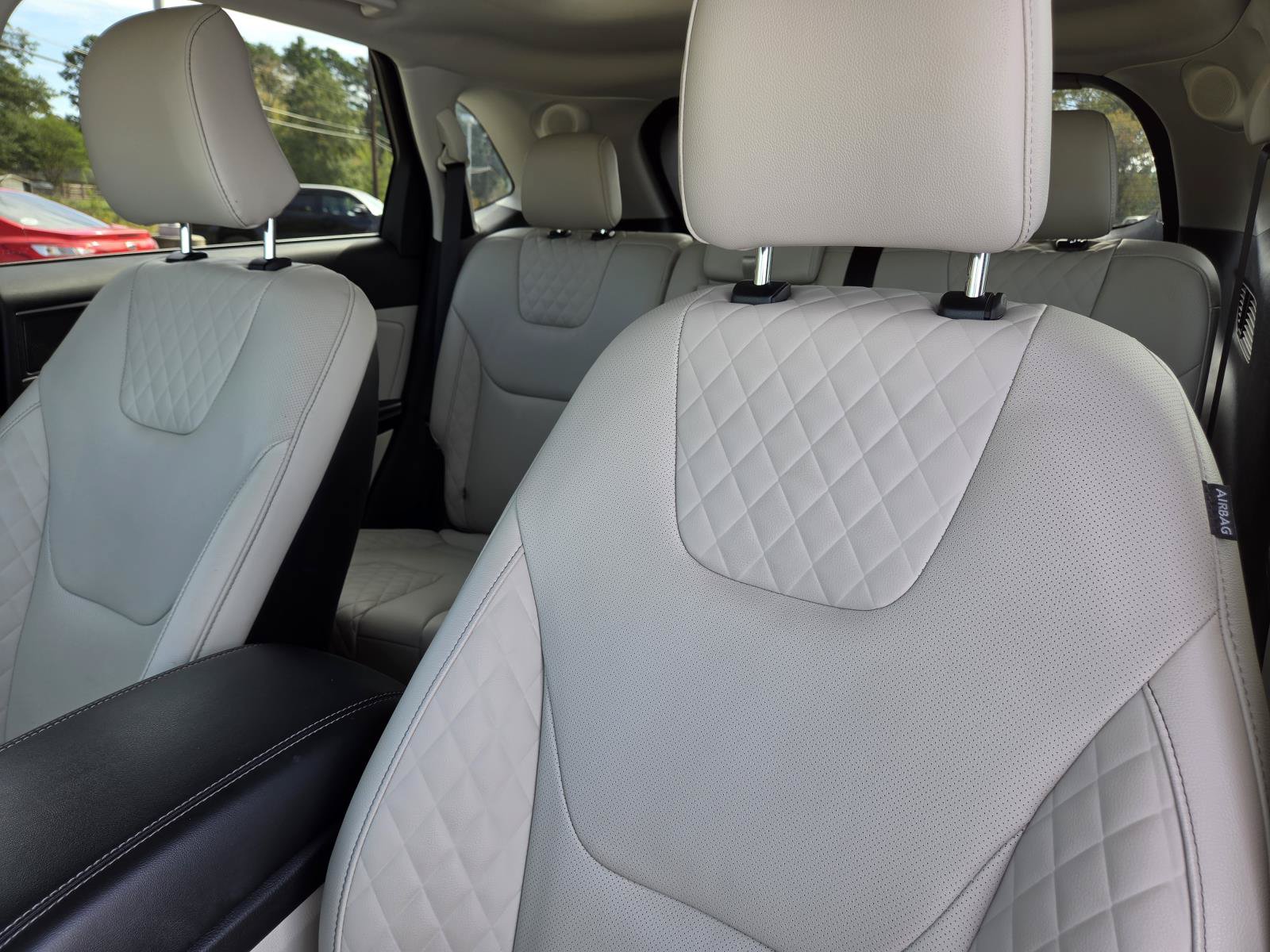Used 2024 Ford Edge Titanium w/ Titanium Elite Package AWD/4WD image 29