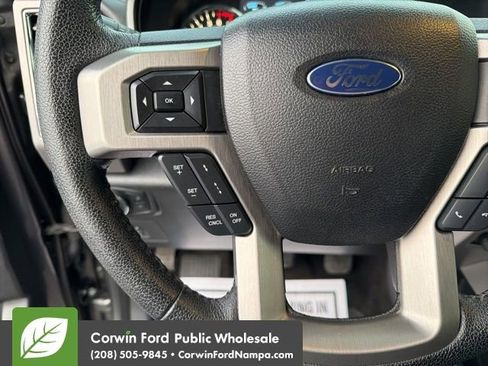 Used 2015 Ford F150 Platinum w/ Equipment Group 701A Luxury image 16