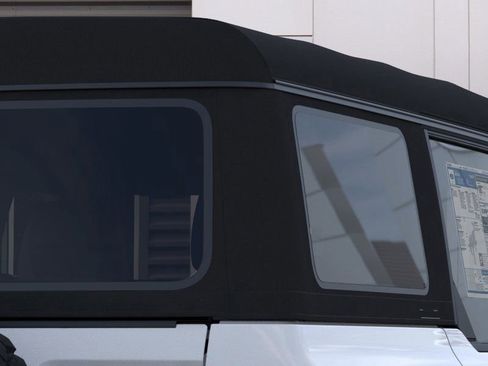 New 2025 Ford Bronco Outer Banks w/ Sasquatch Package image 25