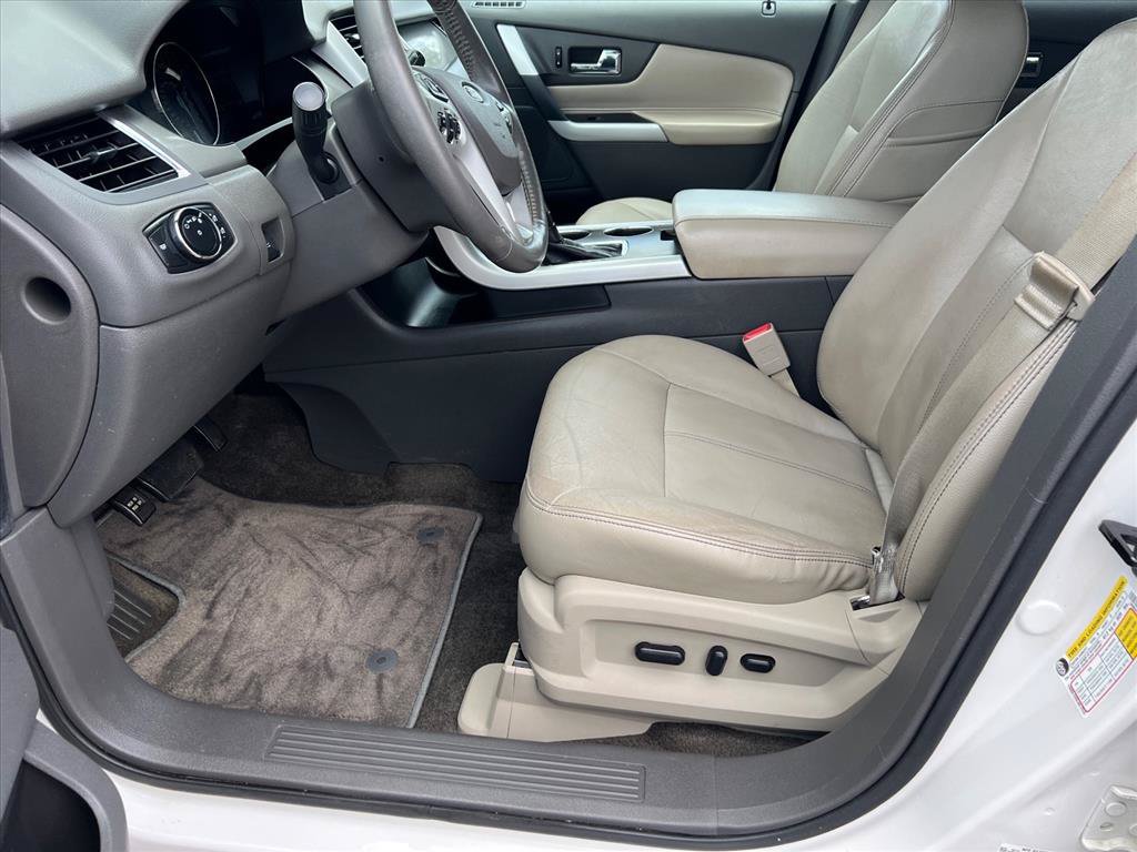 Used 2014 Ford Edge SEL w/ Equipment Group 205A AWD/4WD image 10